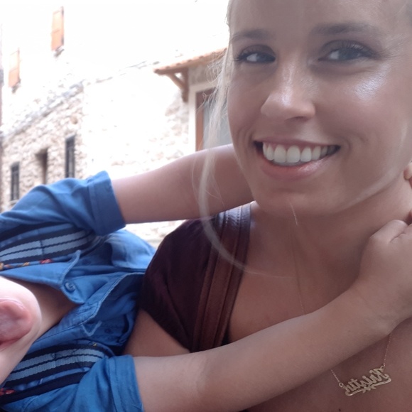 Meet your Posher, Kristin - Picture 1 of 1